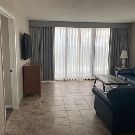Ocean Towers Beach Club Panama City Beach Exterior photo